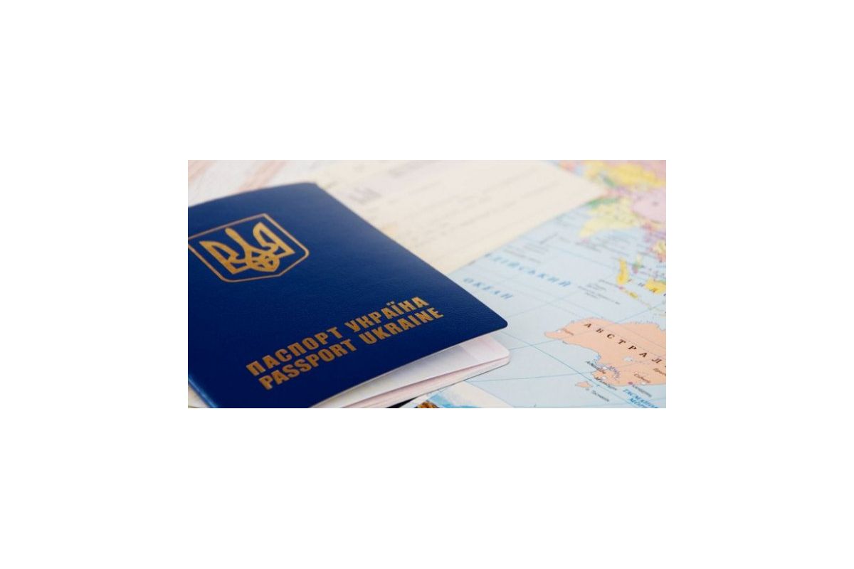 Повернутися українцям з-за кордону тепер непросто Повернутися українцям з-за кордону тепер непросто