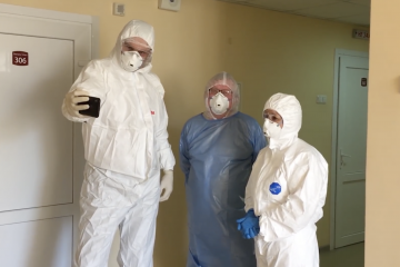 Віталій Кличко з перевіркою побував в інфекційному відділенні Олександрівської клінічної лікарні у місті Києві Віталій Кличко з перевіркою побував в інфекційному відділенні Олександрівської клінічної лікарні у місті Києві