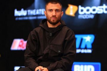 Очередной скандал. Ломаченко сравнил Украину с нацистской Германией Очередной скандал. Ломаченко сравнил Украину с нацистской Германией