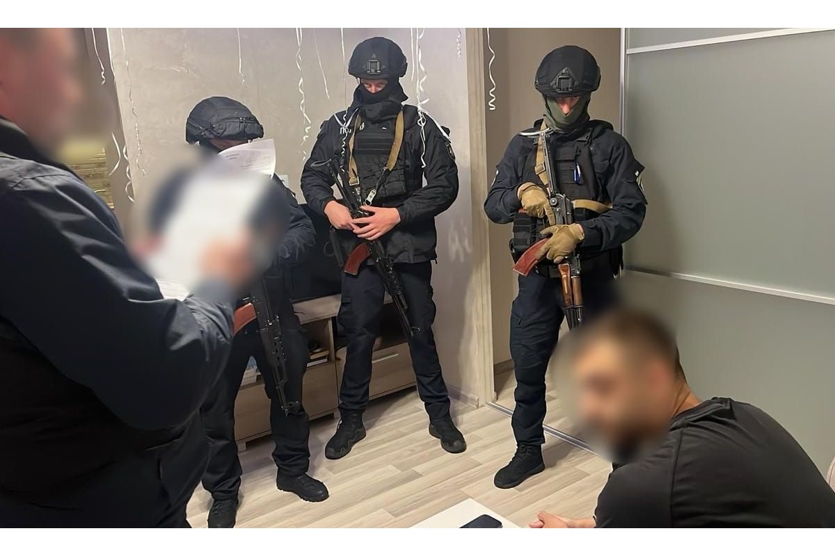 На Київщині судитимуть 7 учасників організованої групи, які налагодили нелегальний бізнес з надання послуг сексуального характеру На Київщині судитимуть 7 учасників організованої групи, які налагодили нелегальний бізнес з надання послуг сексуального характеру