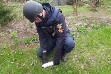 Російське вторгнення в Україну : Оперативна інформація щодо роботи піротехнічних підрозділів ДСНС України на території країни Російське вторгнення в Україну : Оперативна інформація щодо роботи піротехнічних підрозділів ДСНС України на території країни