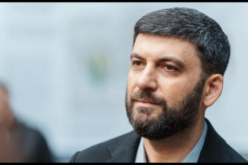 75 мільйонів хабара для Гройсмана. Чому екс-прем'єр на волі? 75 мільйонів хабара для Гройсмана. Чому екс-прем'єр на волі?