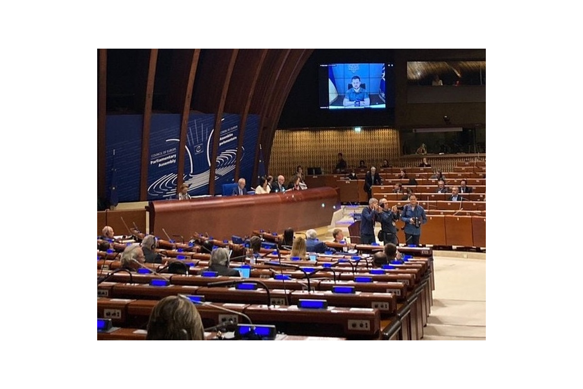 Парламентська Асамблея Ради Європи офіційно визнала ордер на арешт путіна, – народний депутат України О. Гончаренко Парламентська Асамблея Ради Європи офіційно визнала ордер на арешт путіна, – народний депутат України О. Гончаренко