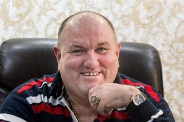 Скандальный аграрий Поворознюк выстрелил из пистолета в фермера с Кировоградщины Скандальный аграрий Поворознюк выстрелил из пистолета в фермера с Кировоградщины