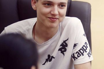 В Україну повернули ще одну дитину, яку росіяни депортували з Маріуполя  В Україну повернули ще одну дитину, яку росіяни депортували з Маріуполя