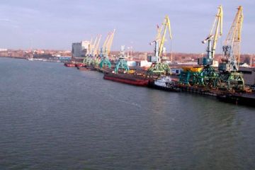 Довкола порту «Южний» точаться запеклі баталії Довкола порту «Южний» точаться запеклі баталії