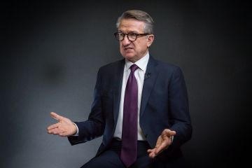 Сергій Тарута… Представник аморальних і цинічних брехунів, які щомиті готові зрадити народ, батьків, друзів, Україну – хіба не про це йдеться у рішенні Високого суду Англії та Уельсу? Сергій Тарута… Представник аморальних і цинічних брехунів, які щомиті готові зрадити народ, батьків, друзів, Україну – хіба не про це йдеться у рішенні Високого суду Англії та Уельсу?