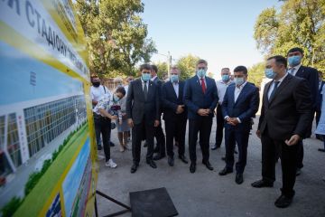 Президент Украины Владимир Зеленский прибыл с рабочей поездкой в Кировоградскую область Президент Украины Владимир Зеленский прибыл с рабочей поездкой в Кировоградскую область