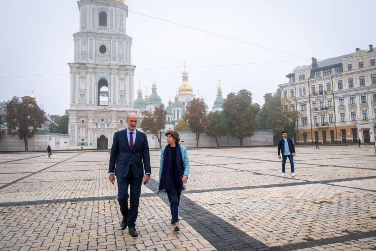 Bonjour l'Ukraine: до Києва прибула міністерка закордонних справ Франції Катрін Колонна Bonjour l'Ukraine: до Києва прибула міністерка закордонних справ Франції Катрін Колонна
