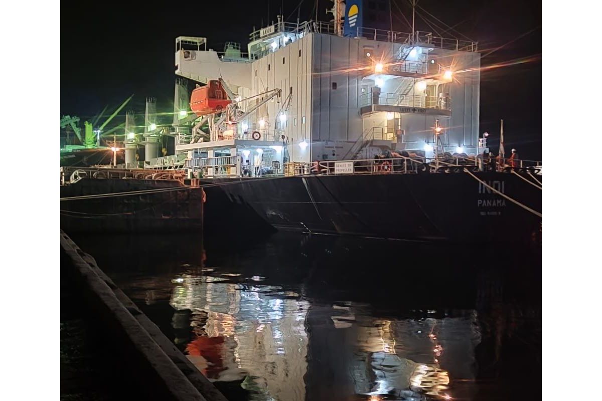 Сьогодні з портів "Чорноморськ" та "Південний" вийшли 7 суден зі 102 тис. тонн агропродукції Сьогодні з портів "Чорноморськ" та "Південний" вийшли 7 суден зі 102 тис. тонн агропродукції