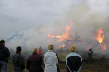 Труп в смітті під час пожежі: деталі Труп в смітті під час пожежі: деталі