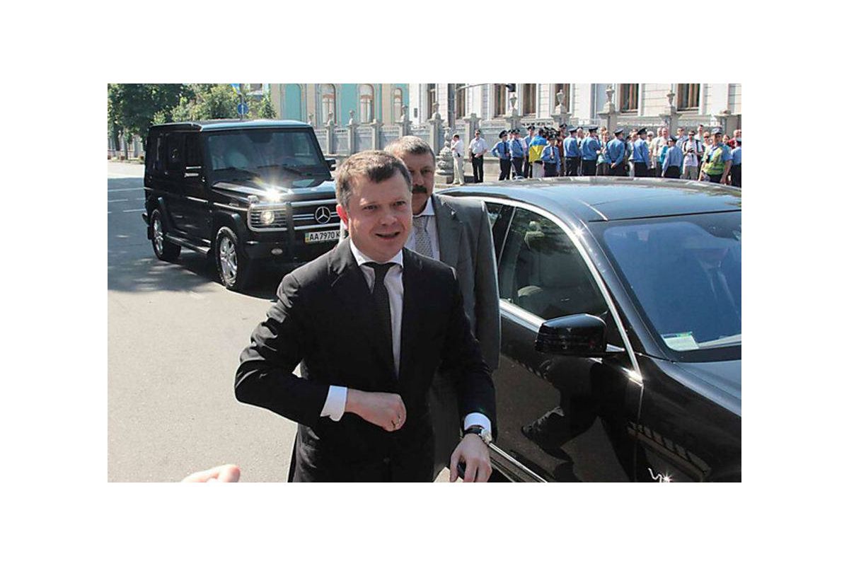 «Артеріум» мільярдера Жеваго підозрюють у торгівлі з росією – ДБР проводить обшуки «Артеріум» мільярдера Жеваго підозрюють у торгівлі з росією – ДБР проводить обшуки