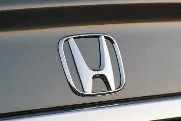 ​Компания Honda создали электромобиль, которому не нужен водитель