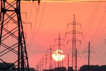 У Херсоні тривають роботи з відновлення критичної інфраструктури територіальної громади У Херсоні тривають роботи з відновлення критичної інфраструктури територіальної громади