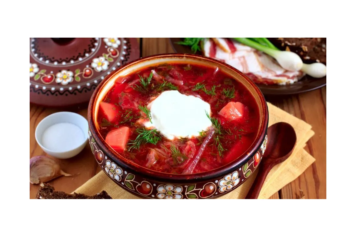 Топ-20 найкращих супів світу: саме до цього списку потрапив український борщ!