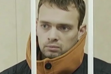 Бійці ЗСУ знищили під Бахмутом педофіла з ПВК "Вагнера" Бійці ЗСУ знищили під Бахмутом педофіла з ПВК "Вагнера"