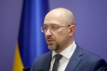 Денис Шмигаль: "Велике будівництво – це основа меседжа Президента і Уряду про створення великої кількості робочих місць" Денис Шмигаль: "Велике будівництво – це основа меседжа Президента і Уряду про створення великої кількості робочих місць"