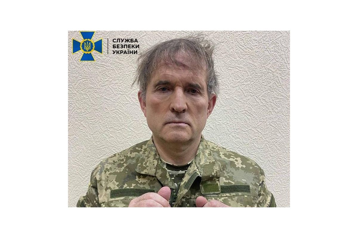 Російське вторгнення в Україну : Арештовану Яхту Royal Romance, яка належить віктору медведчуку aka чмоні 2.0, ймовірно, виставлять на продаж. Російське вторгнення в Україну : Арештовану Яхту Royal Romance, яка належить віктору медведчуку aka чмоні 2.0, ймовірно, виставлять на продаж.