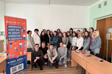 Співпраця кафедри журналістики ПНПУ імені В. Г. Короленка з БО «Світло надії» Співпраця кафедри журналістики ПНПУ імені В. Г. Короленка з БО «Світло надії»