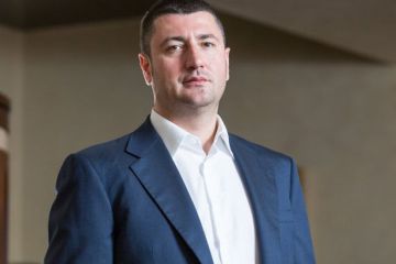 Антикоррупционный суд заочно взял под стражу Бахматюка, позволив Интерполу начать его розыск Антикоррупционный суд заочно взял под стражу Бахматюка, позволив Интерполу начать его розыск