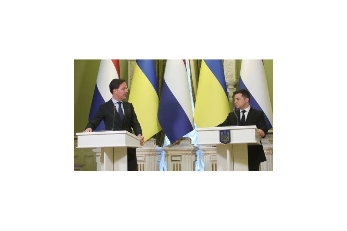 Зеленський заявив, що у нього із прем’єр-міністром Нідерландів Марком Рютте очевидні розбіжності у поглядах щодо членства України в ЄС Зеленський заявив, що у нього із прем’єр-міністром Нідерландів Марком Рютте очевидні розбіжності у поглядах щодо членства України в ЄС
