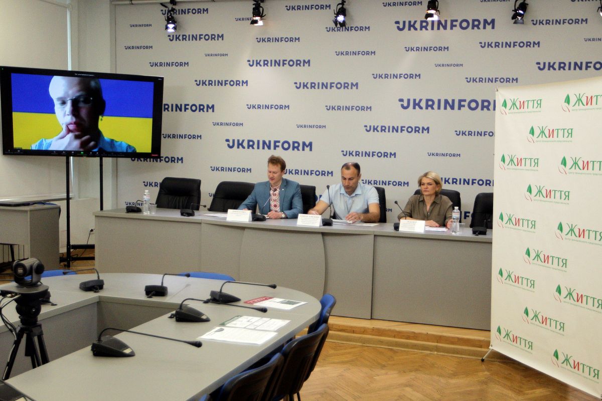 No smoking friendly. Громадяни України підтримують заборону куріння пристроїв для нагрівання тютюну. Опитування КМІС No smoking friendly. Громадяни України підтримують заборону куріння пристроїв для нагрівання тютюну. Опитування КМІС