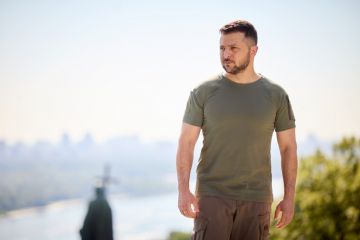 Всі етапи історії державності України можна описати одним реченням: ми були, є й будемо – звернення Президента Володимира Зеленського з нагоди Дня Української Державності Всі етапи історії державності України можна описати одним реченням: ми були, є й будемо – звернення Президента Володимира Зеленського з нагоди Дня Української Державності