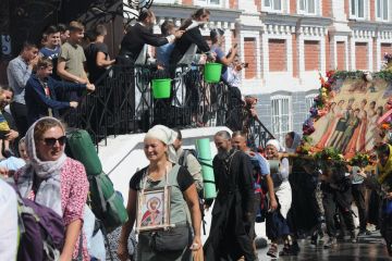 Почаївська лавра: Найзахідніший форпост "русскаґо міра" провокує Почаївська лавра: Найзахідніший форпост "русскаґо міра" провокує