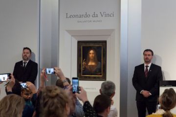 «Спаситель» Леонардо да Вінчі - підробка? «Спаситель» Леонардо да Вінчі - підробка?