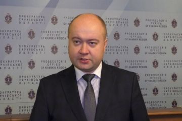 Харьковский прокурор купил новый автомобиль за 1,5 млн гривен Харьковский прокурор купил новый автомобиль за 1,5 млн гривен