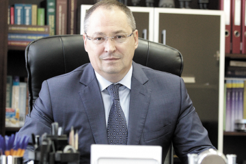 Председатель Хозяйственного суда Киева записал все имущество на безработную жену Председатель Хозяйственного суда Киева записал все имущество на безработную жену