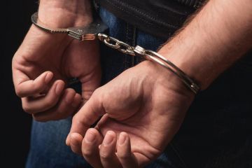 У Кам’янському чоловік напав вночі на поліцейського, коли той повертався додому У Кам’янському чоловік напав вночі на поліцейського, коли той повертався додому