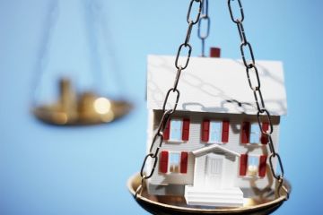 Украинцев заставят по-новому платить за квартиры: проверят стоимость недвижимости и насчитают налог Украинцев заставят по-новому платить за квартиры: проверят стоимость недвижимости и насчитают налог