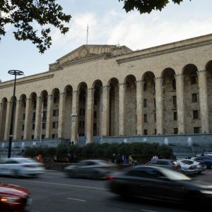 Правляча партія Грузії хоче заборонити три опозиційні сили Правляча партія Грузії хоче заборонити три опозиційні сили