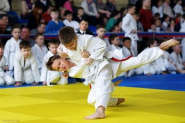 Хвороби хворобами, а в здоровому тілі здоровий дух. Вітаємо переможців! Хвороби хворобами, а в здоровому тілі здоровий дух. Вітаємо переможців!