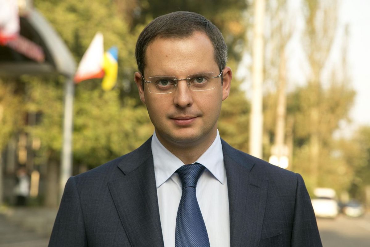 В Україні розглядають можливість введення нового виду податків, що піде на фінансування Збройних сил України В Україні розглядають можливість введення нового виду податків, що піде на фінансування Збройних сил України