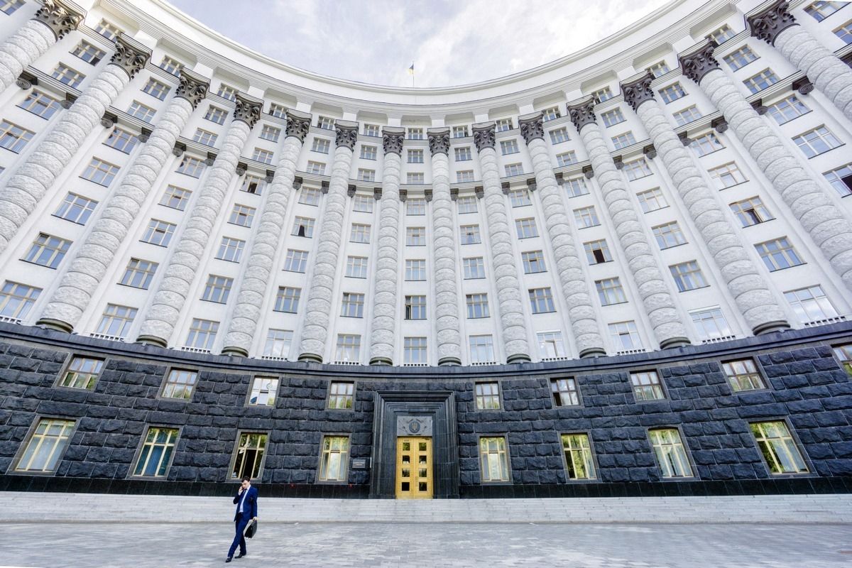 Якого правопису ми маємо притримуватись? Чи дійсно скасували новий правопис? Якого правопису ми маємо притримуватись? Чи дійсно скасували новий правопис?
