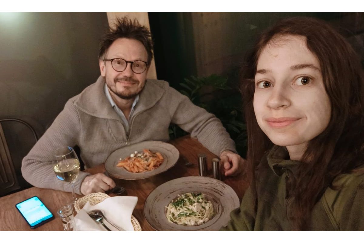 Sören Sieg is a German famous musician and writer who helps to Ukrainian refugees Sören Sieg is a German famous musician and writer who helps to Ukrainian refugees