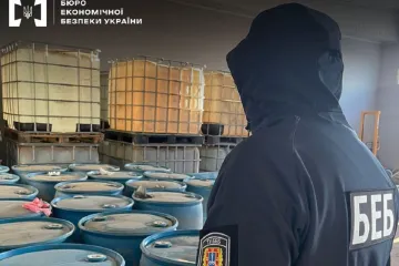 ​БЕБ на Одещині вилучило цигарки та алкоголь більш як на 10 млн грн