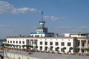 Річковий вокзал перетворили на арт-простір Річковий вокзал перетворили на арт-простір