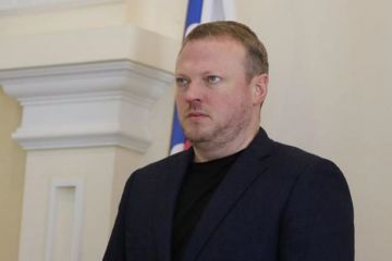 Днепропетровский облсовет и его глава Святослав Олейник украдут миллион на воланчиках. Расследование Днепропетровский облсовет и его глава Святослав Олейник украдут миллион на воланчиках. Расследование