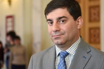 Трудовий колектив виробника «Семок» звинувачує нардепа Лубінця в рейдерстві Трудовий колектив виробника «Семок» звинувачує нардепа Лубінця в рейдерстві