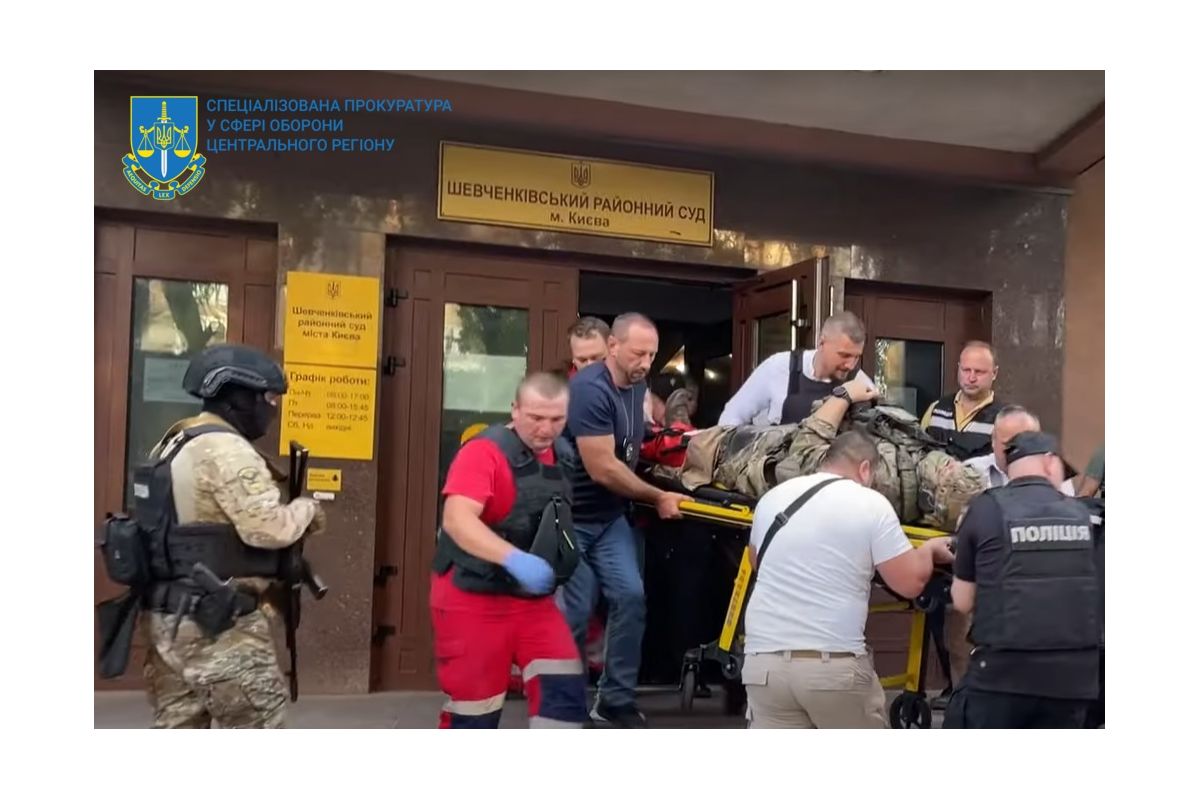 Вибух у Шевченківському райсуді Києва – повідомлено про підозру п’яти особам Вибух у Шевченківському райсуді Києва – повідомлено про підозру п’яти особам