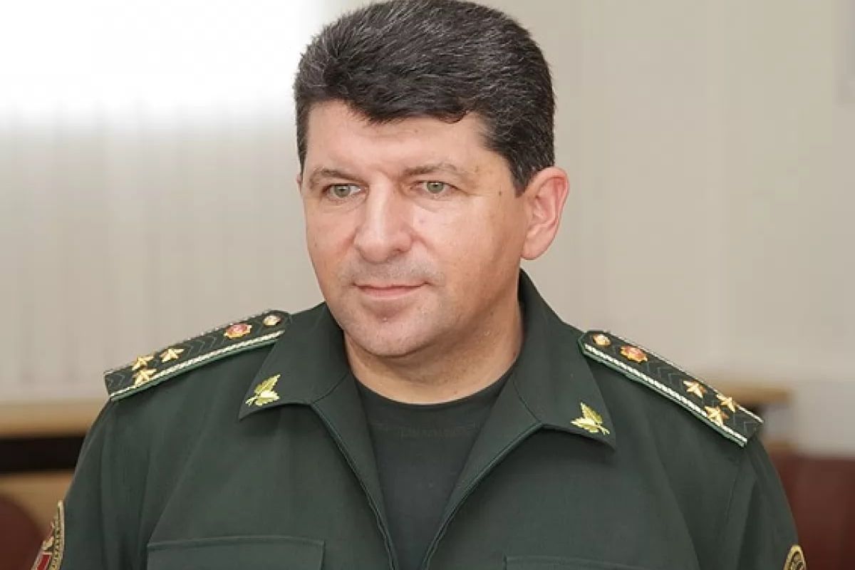 Володимир Зеленський звільнив заступника командувача Нацгвардії Ярослава Сподара Володимир Зеленський звільнив заступника командувача Нацгвардії Ярослава Сподара
