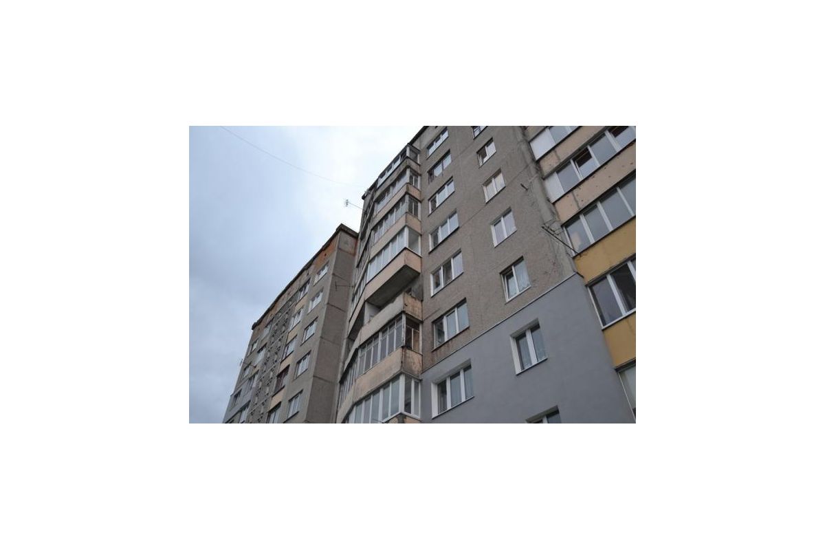 Через прохання батька показати телефон, школярка вчинила самогубство! Через прохання батька показати телефон, школярка вчинила самогубство!