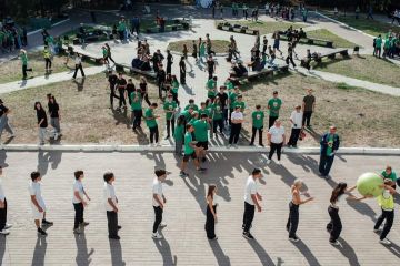 національно-традиційні "Козацькі забави V" національно-традиційні "Козацькі забави V"