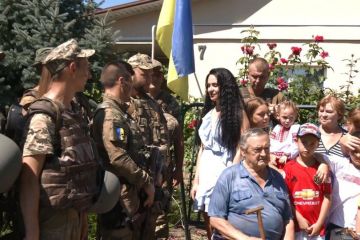 Я вірю в ЗСУ : 115 бригада ЗСУ захищає нашу країну на східних кордонах Я вірю в ЗСУ : 115 бригада ЗСУ захищає нашу країну на східних кордонах