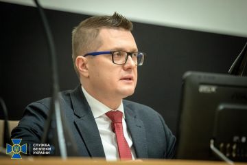 Зовнішня агресія та спроби дестабілізації країни зсередини вимагають від СБУ активних дій – Іван Баканов Зовнішня агресія та спроби дестабілізації країни зсередини вимагають від СБУ активних дій – Іван Баканов