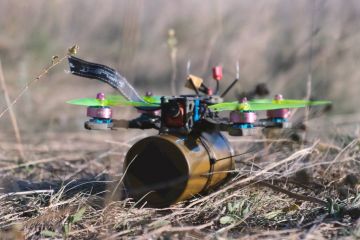 Дрони для перегонів, які рятують українських воїнів. Що за функція FPV та чим вона допомаже на фронті? Дрони для перегонів, які рятують українських воїнів. Що за функція FPV та чим вона допомаже на фронті?