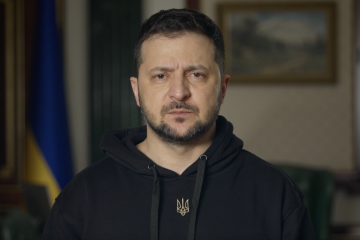 Маємо зробити час нашою зброєю – маємо пришвидшувати постачання нових збройних опцій для України – звернення Президента Володимира Зеленського Маємо зробити час нашою зброєю – маємо пришвидшувати постачання нових збройних опцій для України – звернення Президента Володимира Зеленського